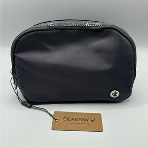 Bearpaw Fanny Pack‎ Crossbody Waist Belt Bag Gray NWT Xmas gifts travel sports